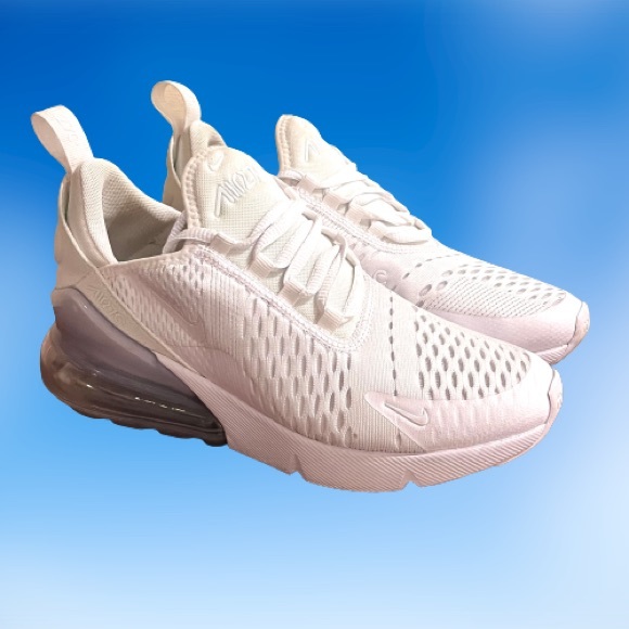 Nike Shoes - Nike Air Max 270 in White